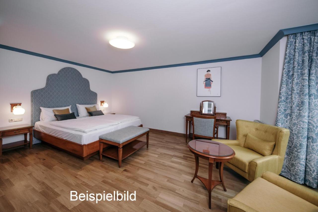 Hotel Goldener Ochs Bad Ischl Exterior photo